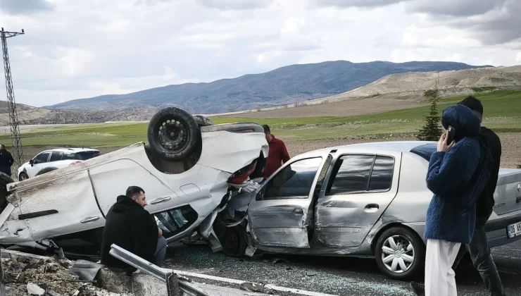 Nevşehir-Kayseri Yolunda Kaza: Ürgüp Kavşağında 3 Yaralı