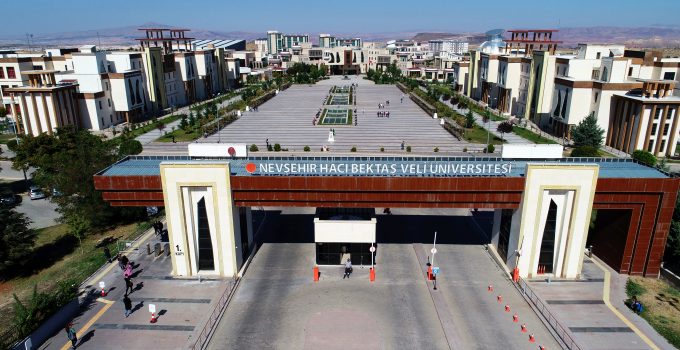 NEVÜ Akademik Kadrosunu Güçlendiriyor: 10 Profesör ve 3 Doktor Öğretim Üyesi Alınacak